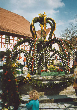 Osterbrunnen in Heiligenstadt, Germany